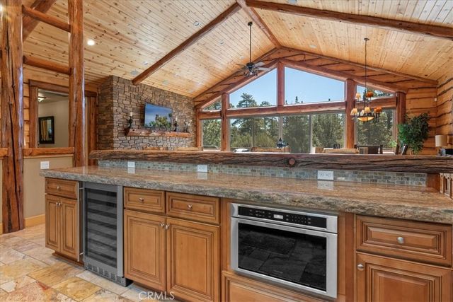 1020 Heritage Trail, Big Bear City, CA 92314