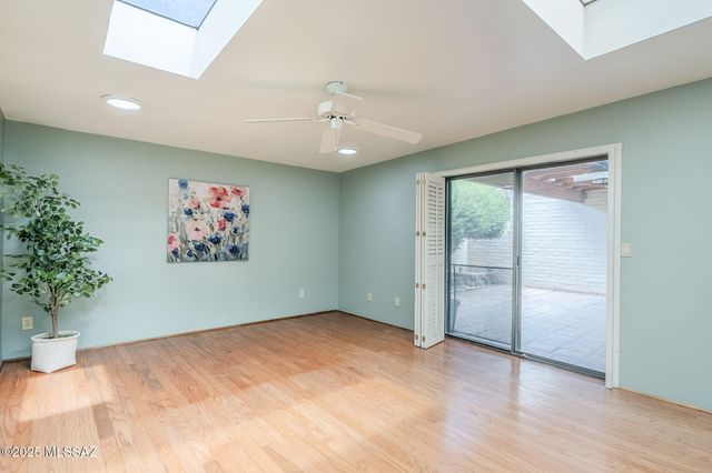 2279 E Camino Río, Tucson, AZ 85718