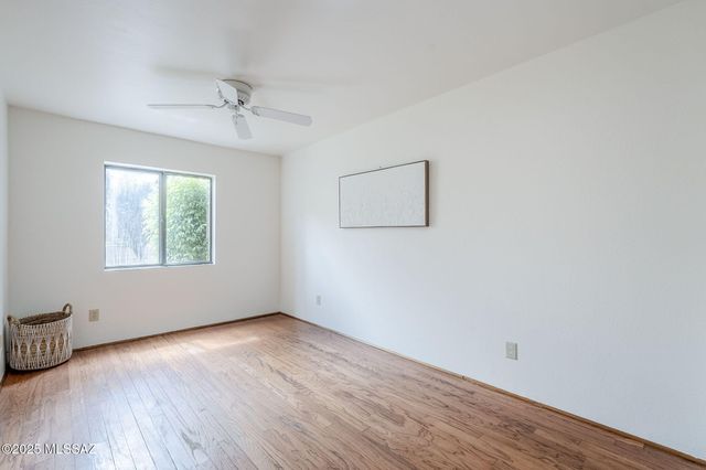 2279 E Camino Río, Tucson, AZ 85718