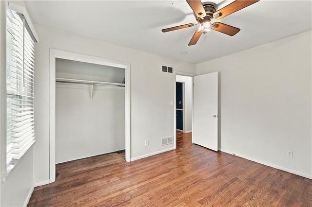 9416 Manchester Avenue, Kansas City, MO 64138