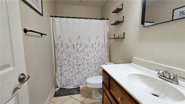 123 Ashbrook Lane, Russellville, AR 72802