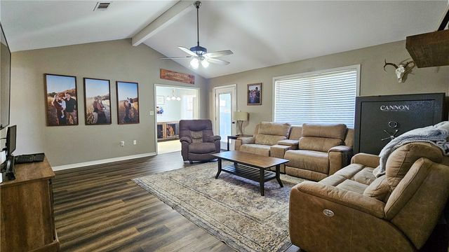 123 Ashbrook Lane, Russellville, AR 72802