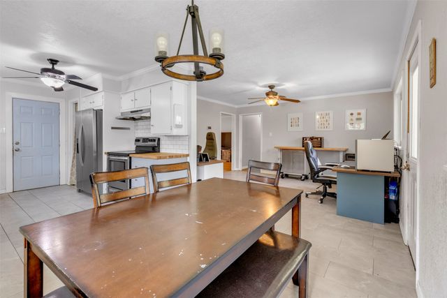 1228 Woodlawn Circle, Denison, TX 75020