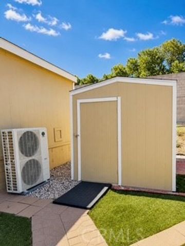 27361 Sierra Hwy 192, Canyon Country, CA 91351