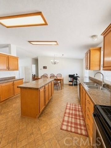 27361 Sierra Hwy 192, Canyon Country, CA 91351