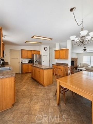 27361 Sierra Hwy 192, Canyon Country, CA 91351