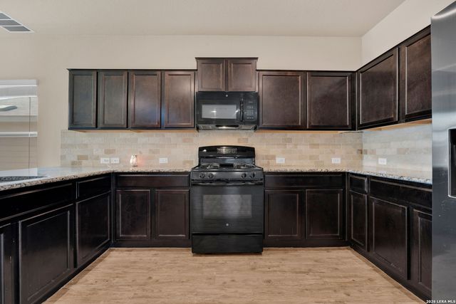 9827 Marbach Pass, San Antonio, TX 78245