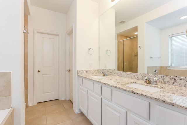 10539 Dolce Lane, Iowa Colony, TX 77583