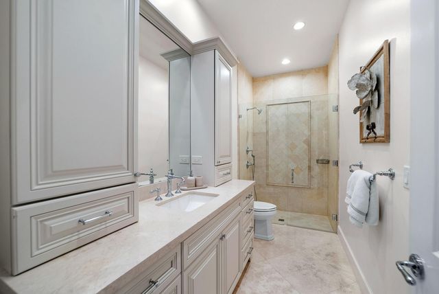 229 Edmor Road, West Palm Beach, FL 33405