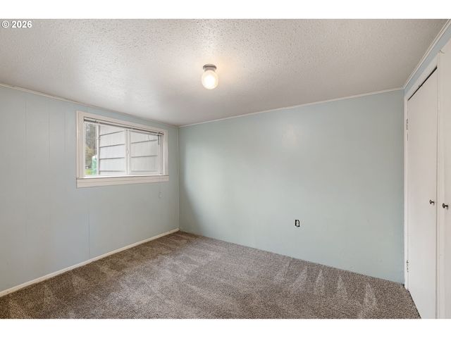 2709 E 16th Ave, Eugene, OR 97403