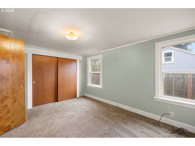 2709 E 16th Ave, Eugene, OR 97403