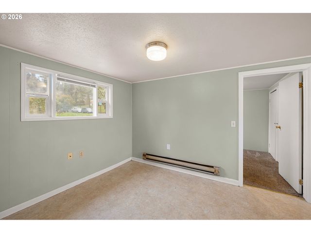 2709 E 16th Ave, Eugene, OR 97403