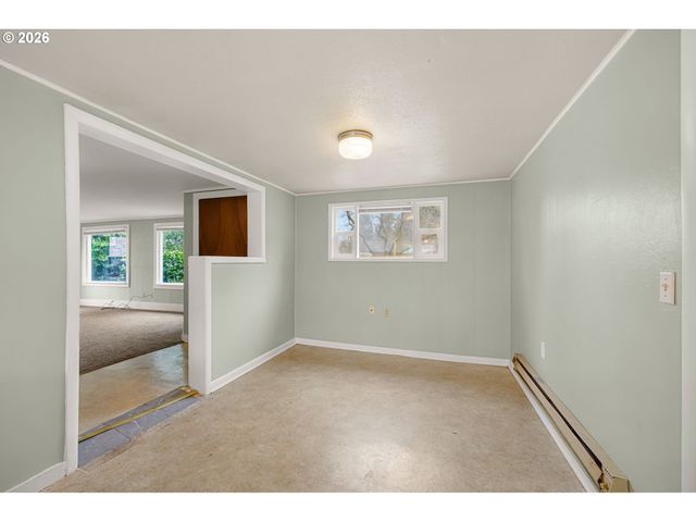 2709 E 16th Ave, Eugene, OR 97403