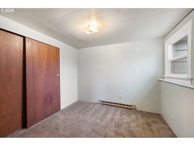 2709 E 16th Ave, Eugene, OR 97403