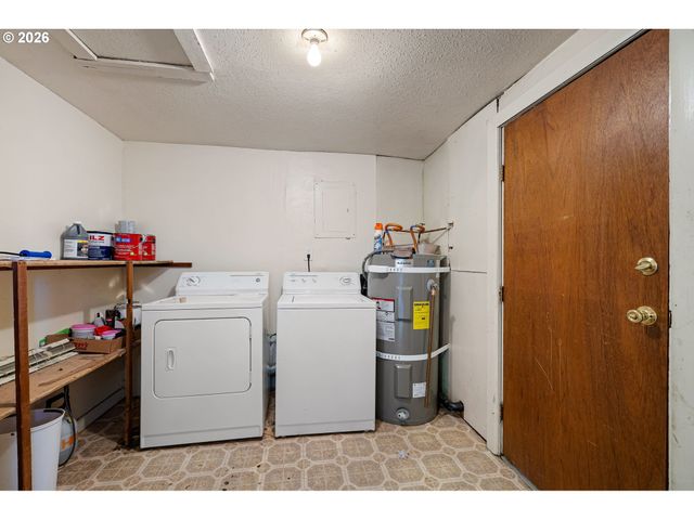 2709 E 16th Ave, Eugene, OR 97403