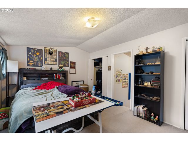 2709 E 16th Ave, Eugene, OR 97403