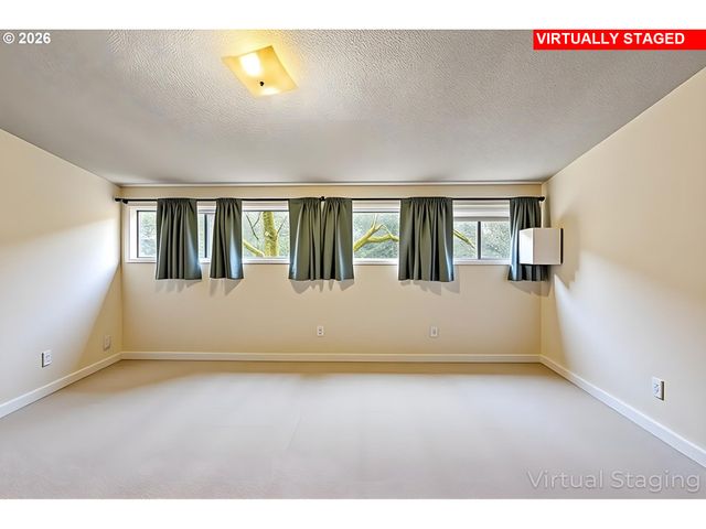 2709 E 16th Ave, Eugene, OR 97403