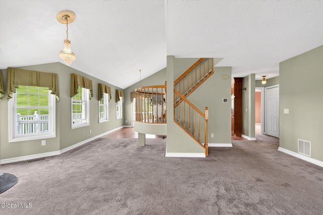 11 Beach Court, Saratoga Springs, Outside, NY 12866