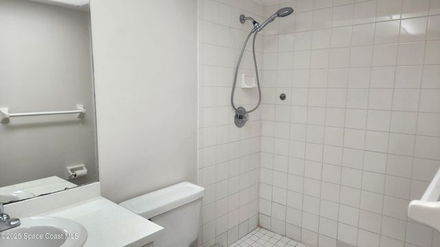 725 Port Malabar Boulevard NE 301, Palm Bay, FL 32905