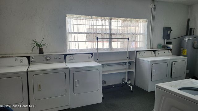 725 Port Malabar Boulevard NE 301, Palm Bay, FL 32905