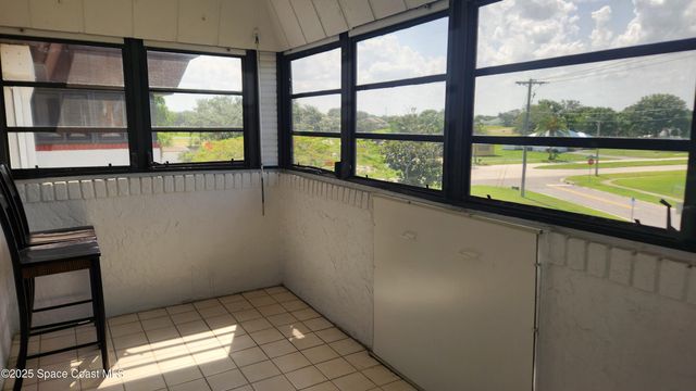 725 Port Malabar Boulevard NE 301, Palm Bay, FL 32905