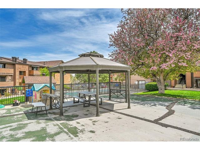 201 Wright St 102, Lakewood, CO 80228