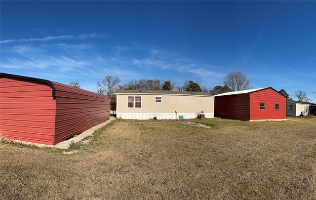 745 County Road 1895, Yantis, TX 75497