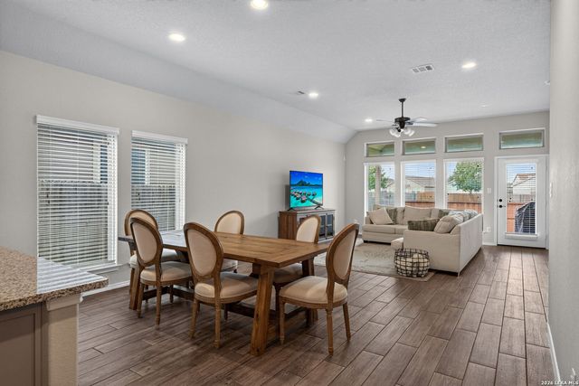 8455 FLINT MDWS, San Antonio, TX 78254