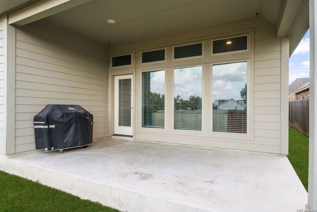 8455 FLINT MDWS, San Antonio, TX 78254