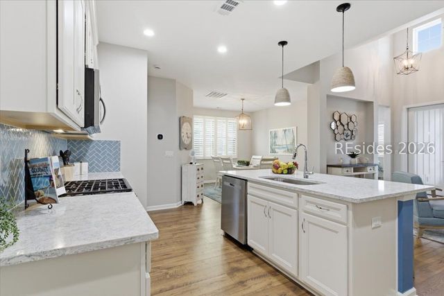 62 Seaplane Dr, Hardeeville, SC 29927