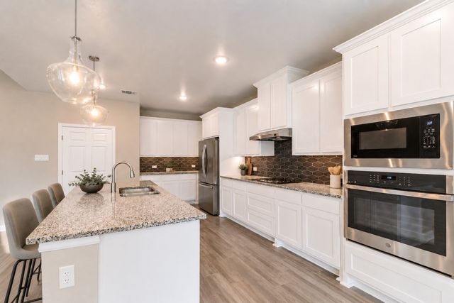 4836 Cedar Hill Drive, Weatherford, TX 76087