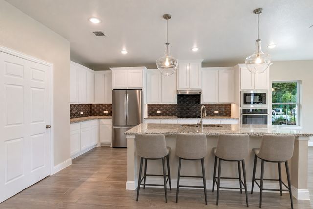 4836 Cedar Hill Drive, Weatherford, TX 76087