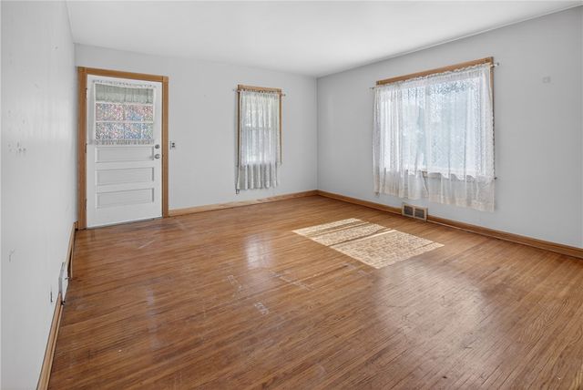 424 West Spruce Street, East Rochester, NY 14445