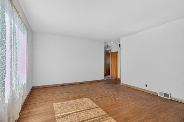 424 West Spruce Street, East Rochester, NY 14445