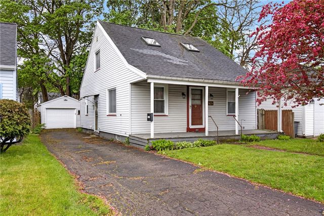 424 West Spruce Street, East Rochester, NY 14445