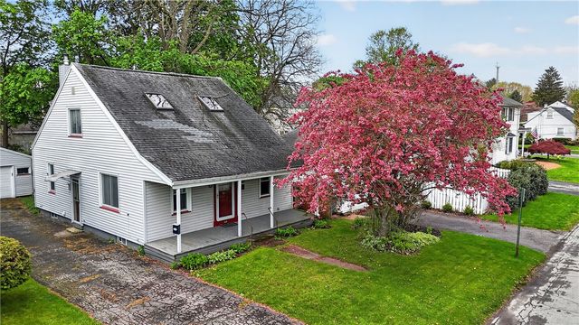 424 West Spruce Street, East Rochester, NY 14445