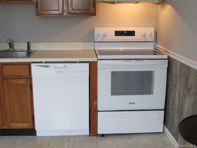 7 Manor Drive 7, Cornwall, NY 12518