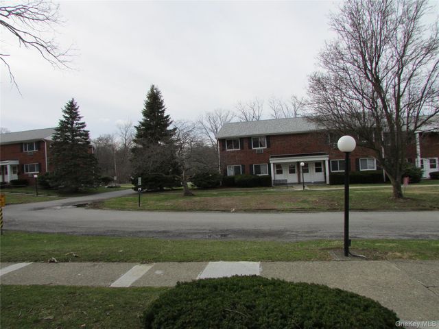 7 Manor Drive 7, Cornwall, NY 12518