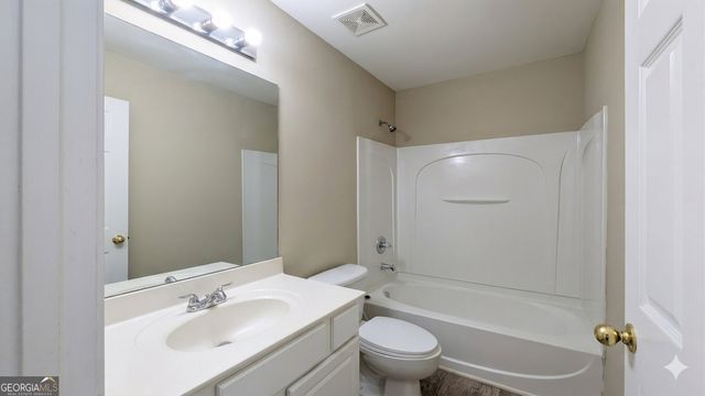 1653 Broomfield Way, Lawrenceville, GA 30044