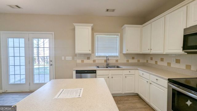 1653 Broomfield Way, Lawrenceville, GA 30044