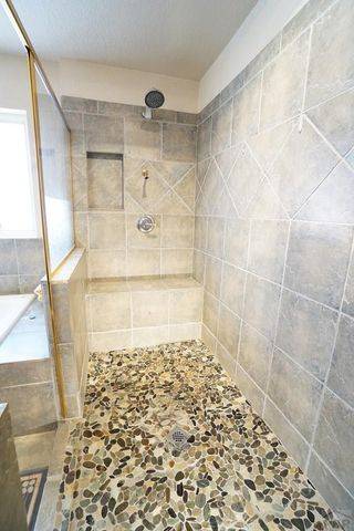 461 E Fredonia Dr, Pueblo, CO 81007