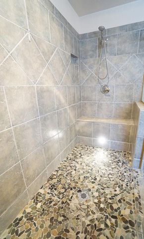 461 E Fredonia Dr, Pueblo, CO 81007