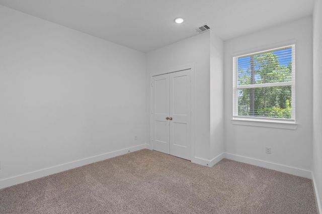 516 Red Cascade Trail, Willis, TX 77318