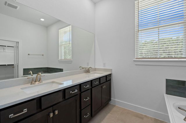 516 Red Cascade Trail, Willis, TX 77318