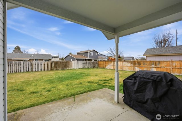 112 W Belmont Avenue, Moses Lake, WA 98837