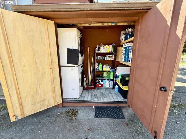 19921 WHALESHEAD Rd U1, Brookings, OR 97415