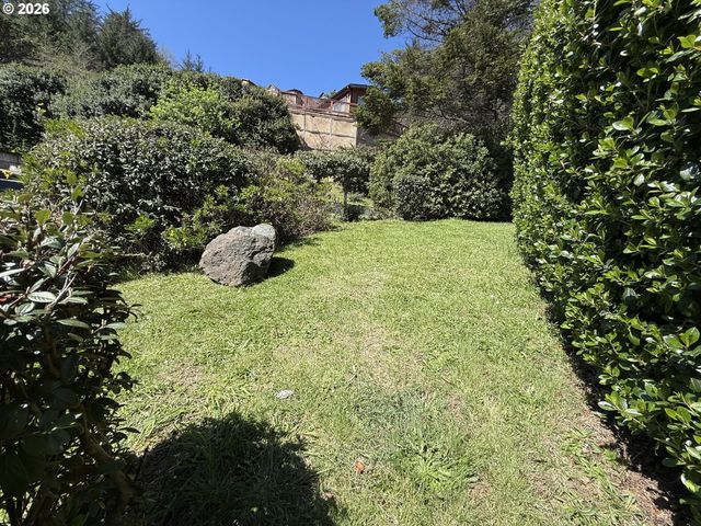 19921 WHALESHEAD Rd U1, Brookings, OR 97415