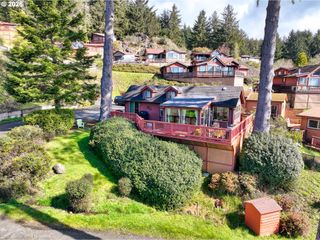 19921 WHALESHEAD Rd U1, Brookings, OR 97415