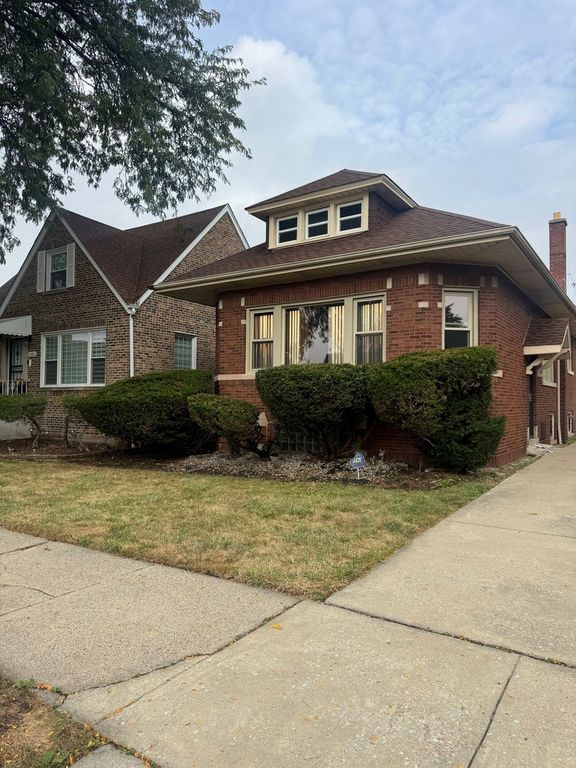 10827 S Wallace Street, Chicago, IL 60628