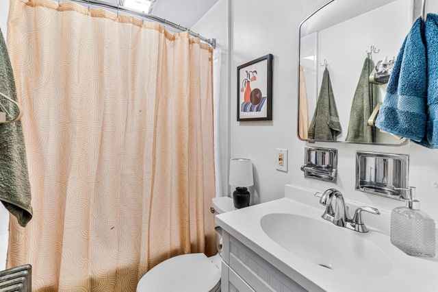 143 North Street, Winooski, VT 05404